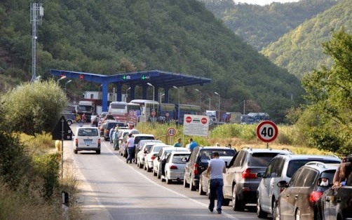 Mali i zi mbyll kufirin tokesor me Shqiperine:Ja kategorite qe do lejohen te kalojne